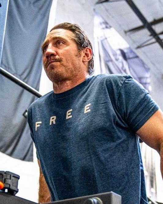 Sheepdog Response "F・R・E・E" T-shirt