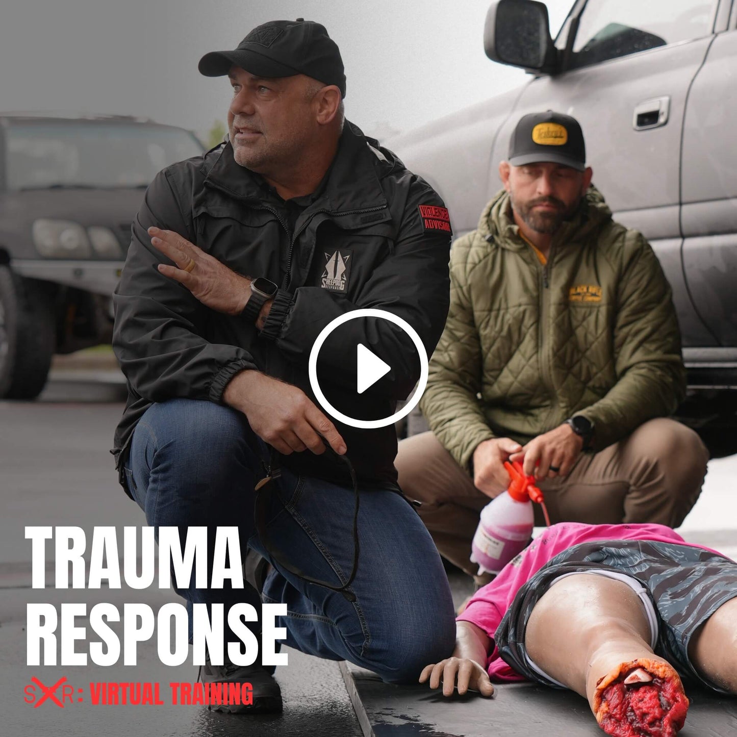 Medical instructor teaching field trauma care techniques using lifelike simulation in virtual training course